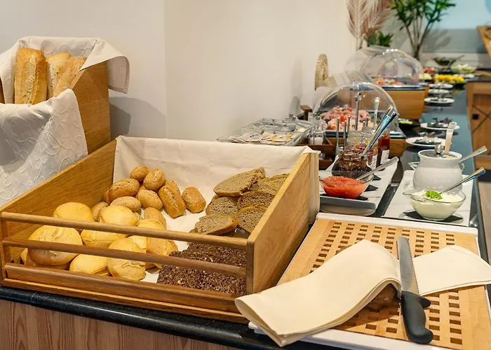 The Sky - Adults Only Готель 4*