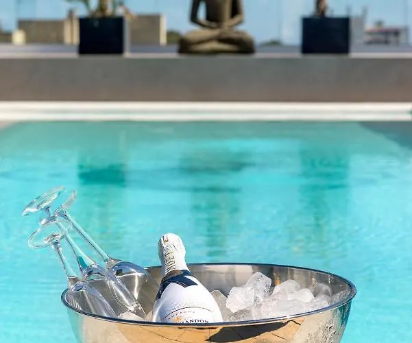 The Sky - Adults Only Кала-Ратхада