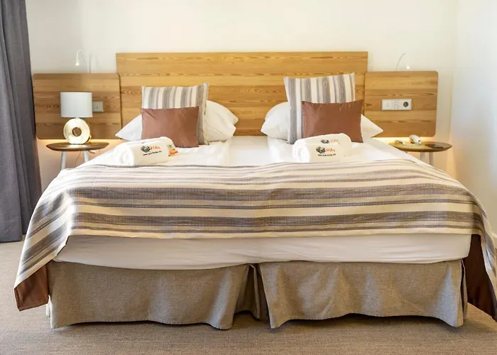 The Sky - Adults Only 4*