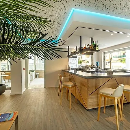 Otel The Sky - Adults Only