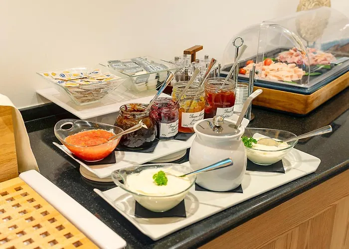 Hotel The Sky - Adults Only