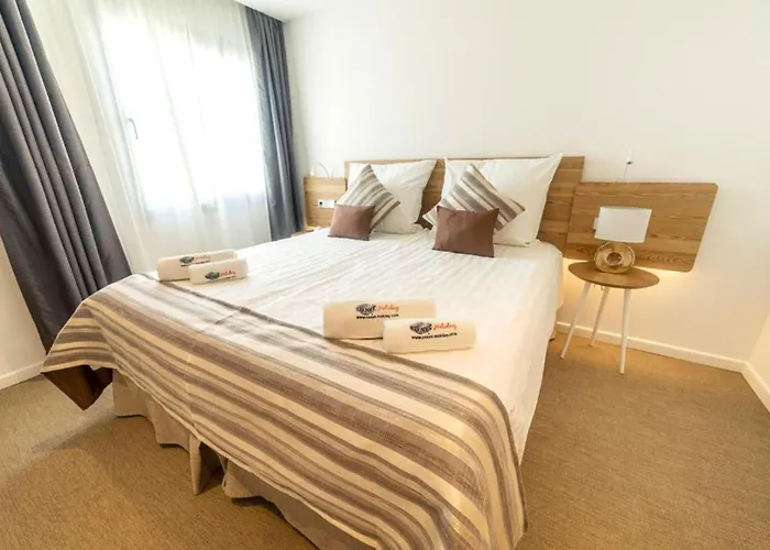 The Sky - Adults Only 4*