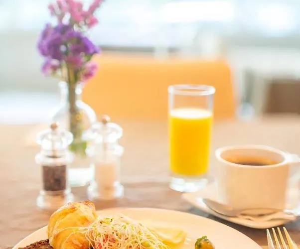 The Sky - Adults Only Hotel